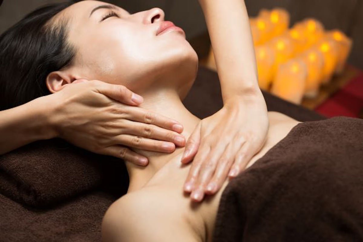 淋巴排毒按摩 Lymphatic Drainage Massage in Warrington & Surrounding Areas